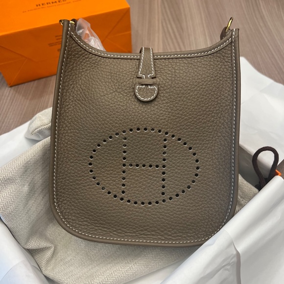 BNIB Hermes Evelyn Mini 16 TPM bag - Picture 1 of 8